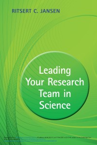 Image of Leading your research team in science